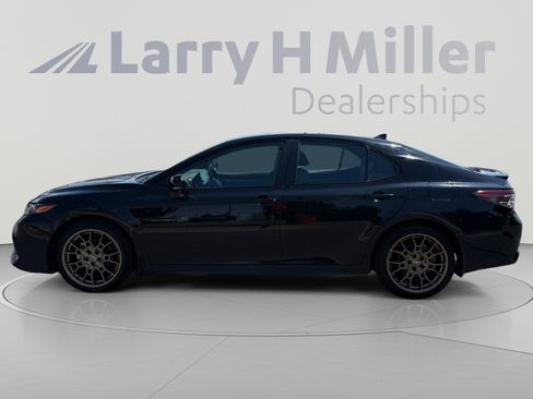 Used 2024 Toyota Camry SE w/ Convenience Package AWD/4WD image 2