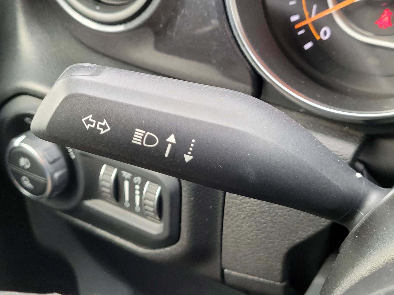 Used 2022 Jeep Gladiator Sport AWD/4WD image 30