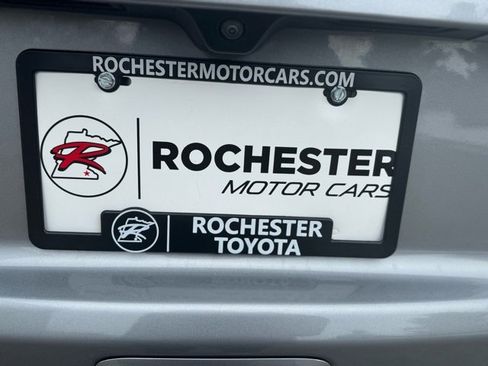 Used 2024 Jeep Compass Limited image 40