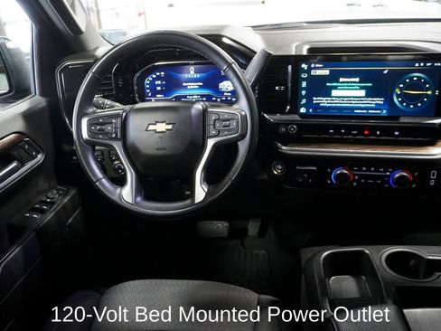 Used 2025 Chevrolet Silverado 1500 LT image 9