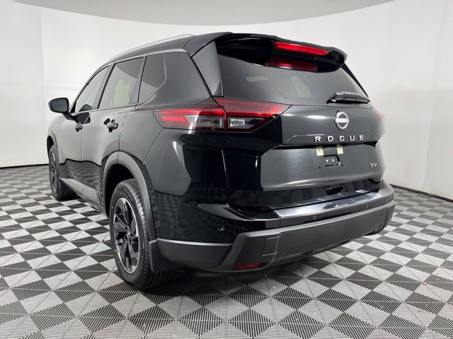 Used 2024 Nissan Rogue SV w/ SV Premium Package FWD image 8