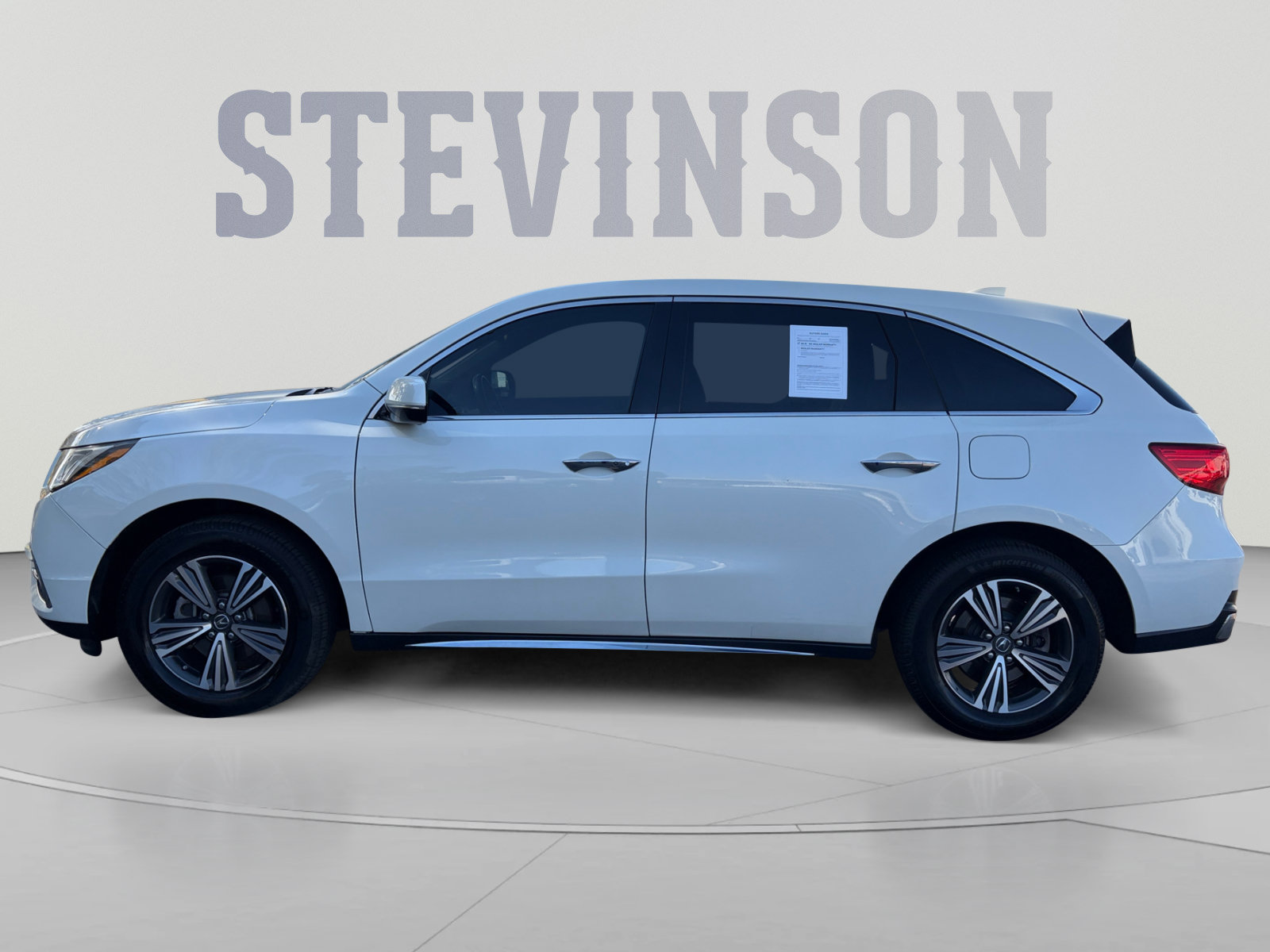 Used 2017 Acura MDX SH-AWD image 2
