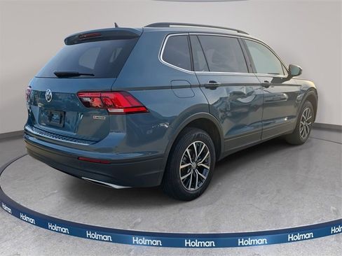 Used 2019 Volkswagen Tiguan SE w/ Panoramic Sunroof Package image 6