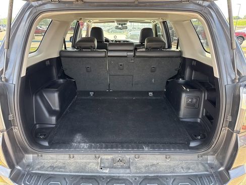 Used 2019 Toyota 4Runner TRD Off-Road Premium image 10