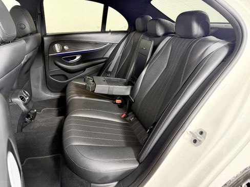 Used 2020 Mercedes-Benz E 350 Sedan image 44