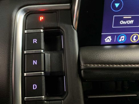 Used 2021 Chevrolet Tahoe High Country w/ Premium Package AWD/4WD image 7