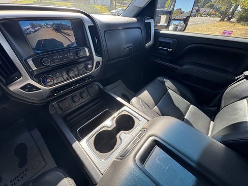 Used 2015 GMC Sierra 2500 SLT AWD/4WD image 17
