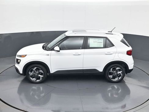 New 2026 Hyundai Venue SEL FWD image 20