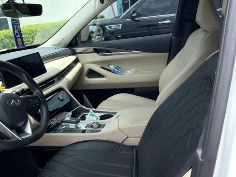 Used 2024 INFINITI QX60 Luxe w/ Performance Audio Package FWD image 6