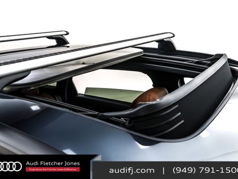 Used 2023 Audi e-tron Premium w/ Convenience Plus Package image 22