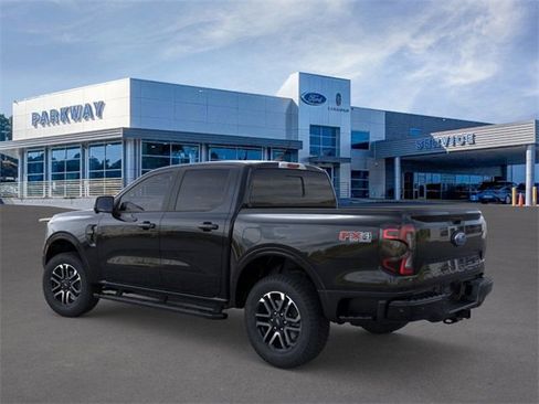 New 2025 Ford Ranger Lariat w/ FX4 Off-Road Package image 4