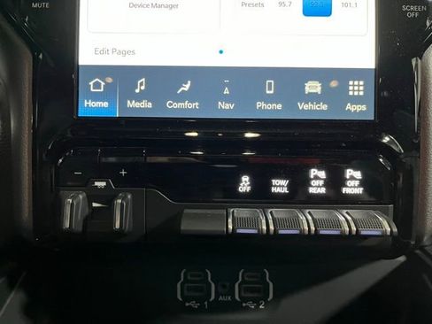 Used 2023 RAM 1500 Laramie image 21