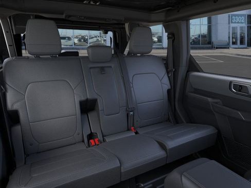 New 2025 Ford Bronco Big Bend w/ Black Diamond Package image 11