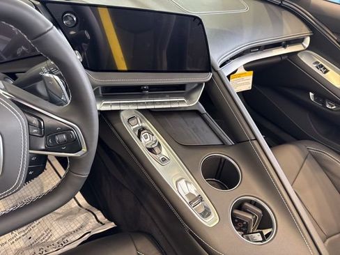New 2026 Chevrolet Corvette Stingray Convertible w/ 1LT RWD image 19