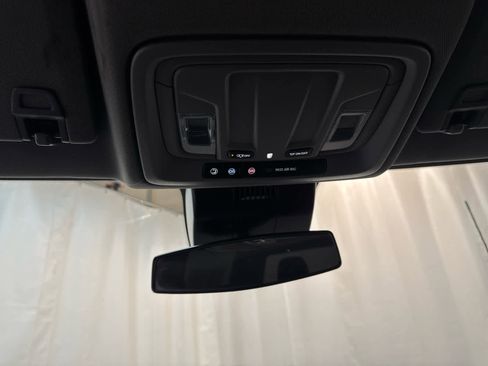 Certified 2025 Chevrolet Silverado 2500 LT w/ Convenience Package image 21