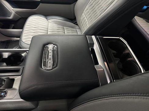 Used 2023 Ford F150 Limited image 22