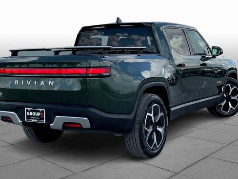 Used 2022 Rivian R1T Adventure image 12