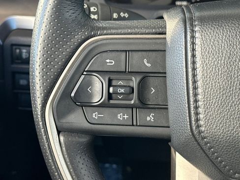 Certified 2025 Toyota 4Runner SR5 image 29