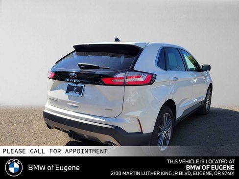 Used 2022 Ford Edge Titanium w/ Class II Trailer Tow Package AWD/4WD image 3