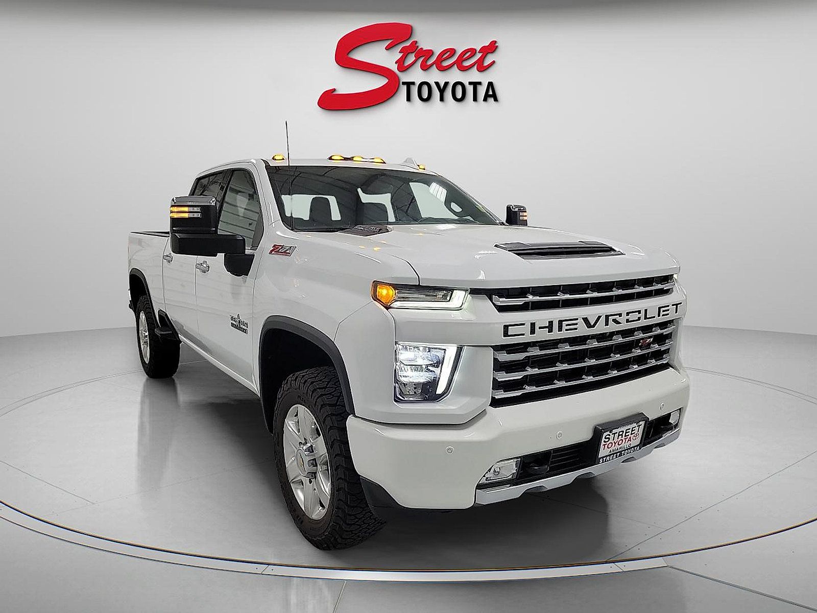 Used 2022 Chevrolet Silverado 2500 LTZ w/ Z71 Chrome Sport Edition AWD/4WD image 5