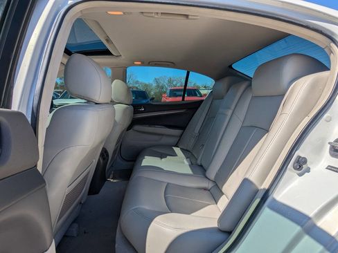 Used 2015 INFINITI Q40 AWD w/ Moonroof Package image 13