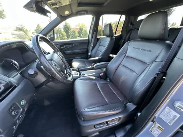 Used 2023 Honda Ridgeline Black Edition image 18
