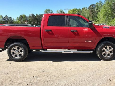 Used 2024 RAM 2500 Big Horn w/ Bed Utility Group image 7