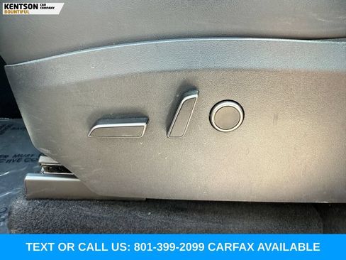 Used 2023 Tesla Model Y Long Range AWD/4WD image 25
