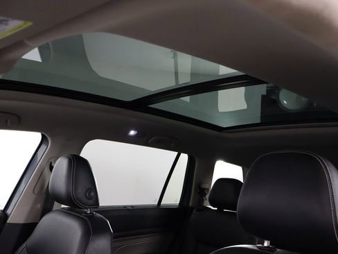Used 2022 Volkswagen Atlas SE FWD image 40
