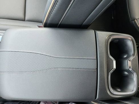 New 2026 Chevrolet Traverse High Country w/ LPO, Floor Liner Package image 34