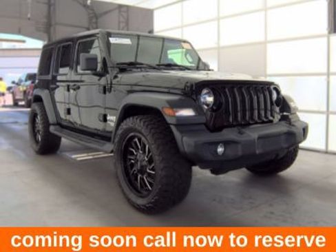 Used 2018 Jeep Wrangler Unlimited Sport S AWD/4WD image 1