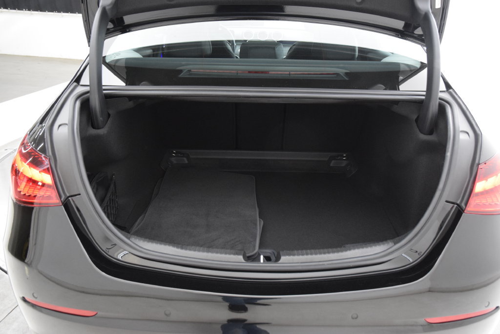 Certified 2026 Mercedes-Benz C 300 Sedan image 30