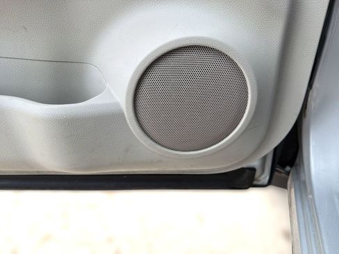 Used 2018 Nissan Rogue Sport SL w/ SL Premium Package image 23