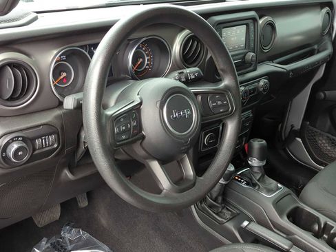 Used 2021 Jeep Wrangler Unlimited Sport image 10