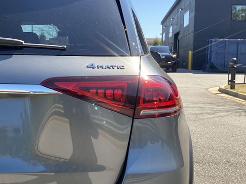 Used 2022 Mercedes-Benz GLE 350 4MATIC image 55