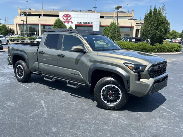 Used 2024 Toyota Tacoma TRD Off-Road w/ TRD Off Road Premium Package AWD/4WD image 2