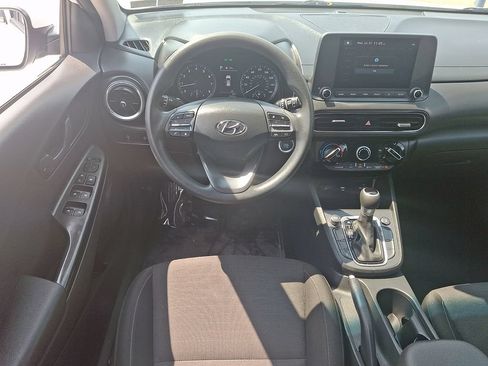 Certified 2023 Hyundai Kona SEL AWD/4WD image 12