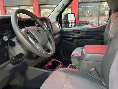 Used 2016 Nissan NV 2500 SL w/ Technology Package image 5