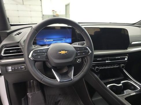 New 2026 Chevrolet Traverse LT w/ Driver Confidence Package image 11