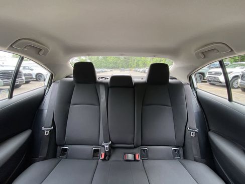 Used 2024 Toyota Corolla LE FWD image 27