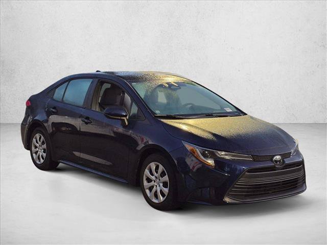 Used 2024 Toyota Corolla LE FWD image 3