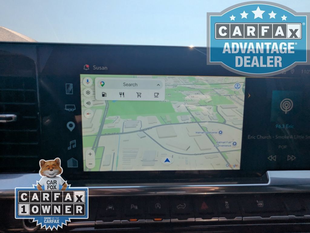 Used 2025 Chevrolet Silverado 1500 High Country w/ Midnight Edition AWD/4WD image 9