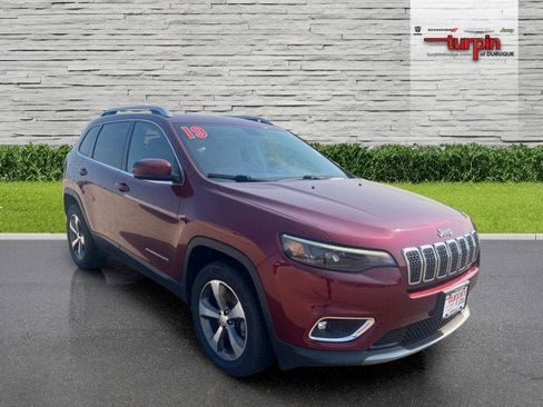 Used 2019 Jeep Cherokee Limited image 7