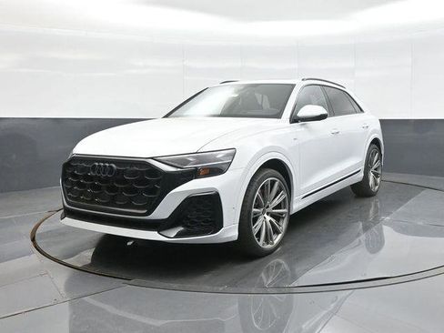 New 2026 Audi Q8 Prestige image 3