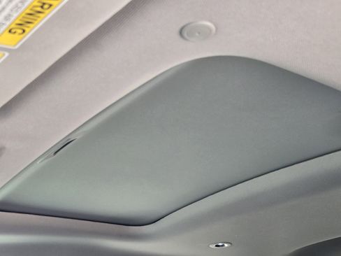 Used 2025 Acura ADX Base image 34