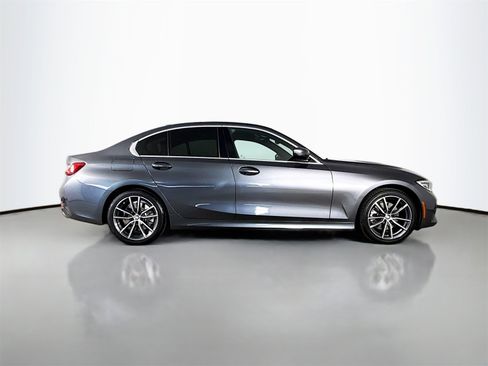 Used 2021 BMW 330i Sedan w/ Premium Package image 8