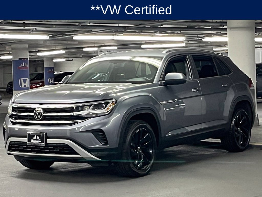 Used 2023 Volkswagen Atlas Cross Sport SE w/ Black Wheel Package AWD/4WD image 3