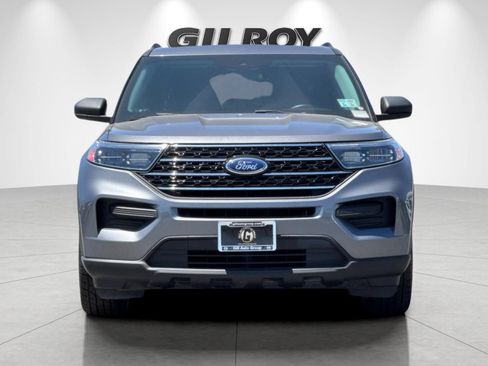 Used 2021 Ford Explorer XLT RWD image 9