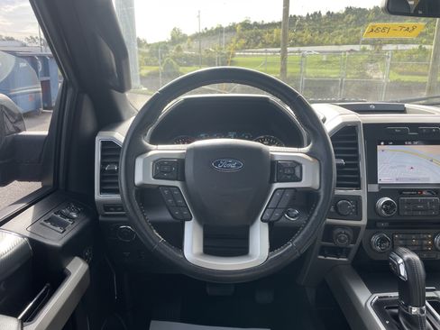 Used 2018 Ford F150 Lariat w/ Equipment Group 502A Luxury AWD/4WD image 36