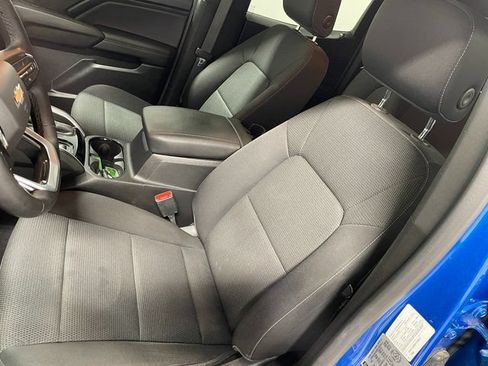 Used 2023 Chevrolet Colorado LT w/ LT Convenience Package AWD/4WD image 12